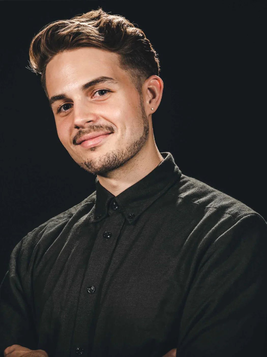 Johannes Malkamäki, magician and host